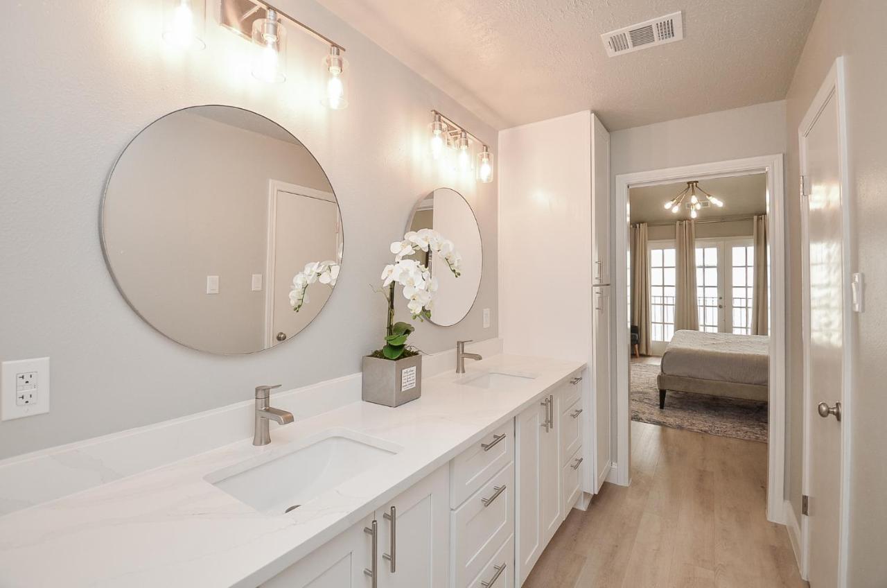 Metro Family Getaway 3 Bedroom 3 Bathroom Хьюстон Экстерьер фото